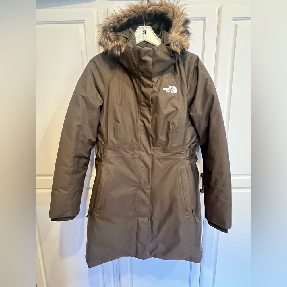 The North Face Women's Arctic Parka  Taupe Green